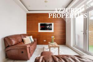 Monthly Stays at Abdale Road by Azzurri Properties Short Lets & Serviced Accommodation Fulham - Spacious with 3 Bathrooms