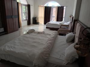 silver lake view resort