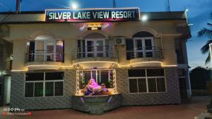 silver lake view resort