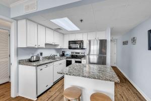 Oceanfront Luxury 2BR Litchfield Beach Escape