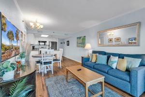 Oceanfront Luxury 2BR Litchfield Beach Escape