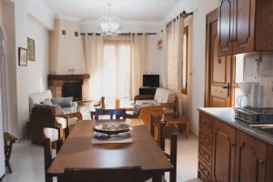 Stratigato Garden Getaway near Chios Town