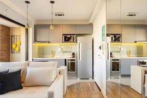 Easy Star - Belo apartamento 1 dorm. CVaga na Vila Madalena - KG03I