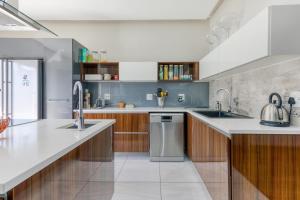 Luxury Camps Bay Getaway