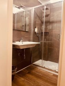 Gatto Bianco Carulli