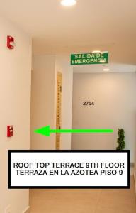 Bird & Surf 2BD Retreat Jungle Views Pool Gym