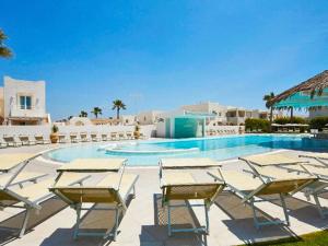 Aura Club Borgo Rio Favara