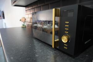 10BR 4Bath Home, Stag Do, Contractors, Big Group