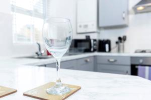 Spacious 3-Bed Home – Family Contractor Friendly