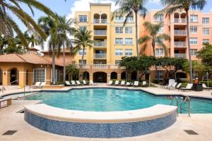 The Yacht Club at Aventura Miami 1205