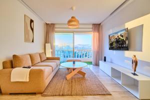 Oceanfront 2BR by Hassan II Mosque