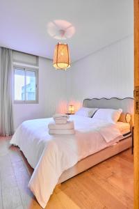 Oceanfront 2BR by Hassan II Mosque