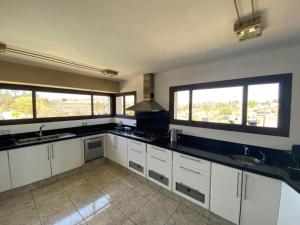 Casa de Categoria, Villa Del Lago, Cap 8 pers