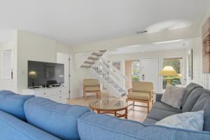 Sea Pines 3BR Townhome at 454 Plantation Club, Balcony, 5 Minutes to Beach