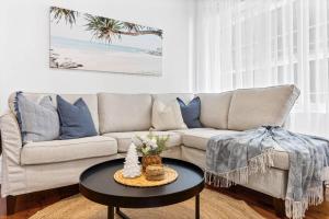 Oceanfront 2-Bedroom Cronulla