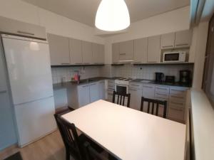 Spacious Apartment for 5 with Sauna