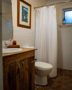 Leura Haven Rustic Mountain Cottage