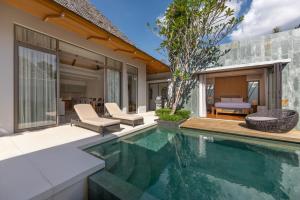 Modern 3BR Villa Kaimana with Private Pool