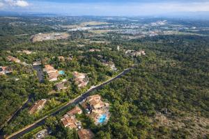 Villa méditerranéenne avec piscine et jardin