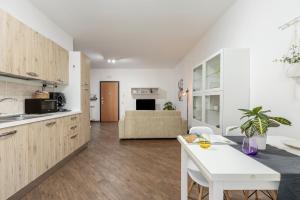 Pirtusu Del Porto 2, Palermo