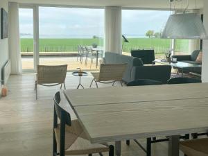 Holiday Home With Panoramic Views And Nature Pool