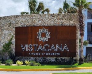 Vista Cana - World