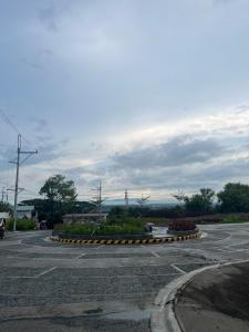 Cozy Family Home with Free Parking