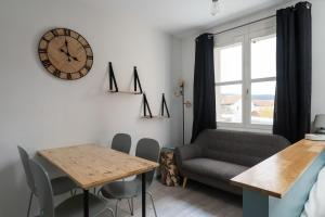 Pretty ski nest in the city center