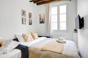 BnBNova - Île Saint-Louis & Pont de la Tournelle