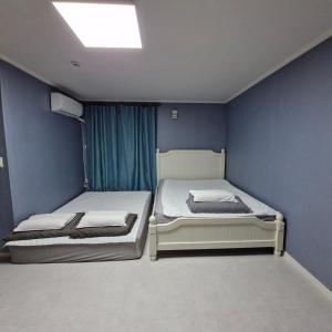 Morning Beach Pension