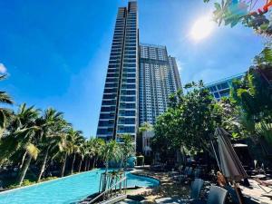 Pattaya Unixx 2 bedroom Sea View
