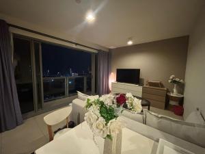 Pattaya Unixx 2 bedroom Sea View