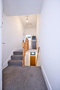 Spacious 2-Bed Leyton Flat Near Olympic Park