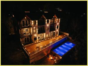 Hotel The Blue-Pine Pool Stay Near Naini Lake - Restaurant - Parking And Swimming Pool - Best Luxuary Hotel In Nainital