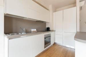 GuestHost - Bright Apartment Milan Gambara