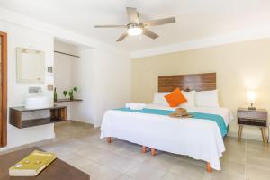 La Diosa Kali Beach Front Hotel