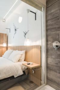 Bellavista Buzz Stylish 1BR Oasis Just Steps from the Metro