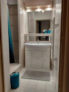 Lumineux T2 - Résidence calme - Piscine - Plages