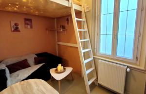 Le petit nid étoilé - Gare, Jardin botanique, Wifi