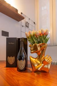 ArtStay - Exclusive Apt Near Metro M1, AC, Parking