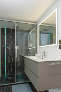 ArtStay - Exclusive Apt Near Metro M1, AC, Parking