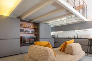 ArtStay - Exclusive Apt Near Metro M1, AC, Parking