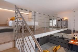 ArtStay - Exclusive Apt Near Metro M1, AC, Parking