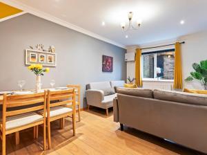 Prime Battersea & Clapham Modern Apartment Free Parking