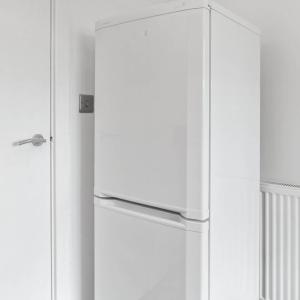 Cozy Two Bed House - Garden - Parking - Smart TV - 2GMS