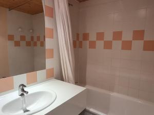 Studio divisible fonctionnel, 4 pers, accès pistes - FR-1-181-2615