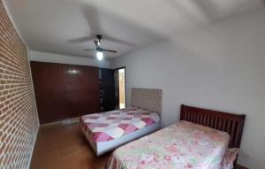 Casa em Peruíbe com piscina