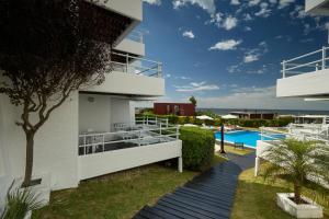 Hotel Las Olas Resort