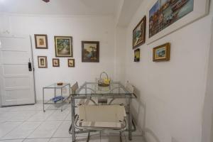 Apto com Wi Fi e Garagem a 240 metros da Praia