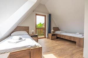 Willa Serafin-basen, sauny i jacuzzi w Willa Baciarka dodatkowo płatne